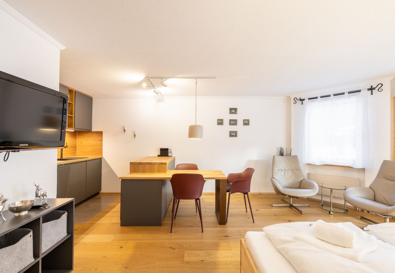 Studio in Vulpera - 7304 Pure Freude in dieser stilvoll renovierten Wohnung mit moderner Küche