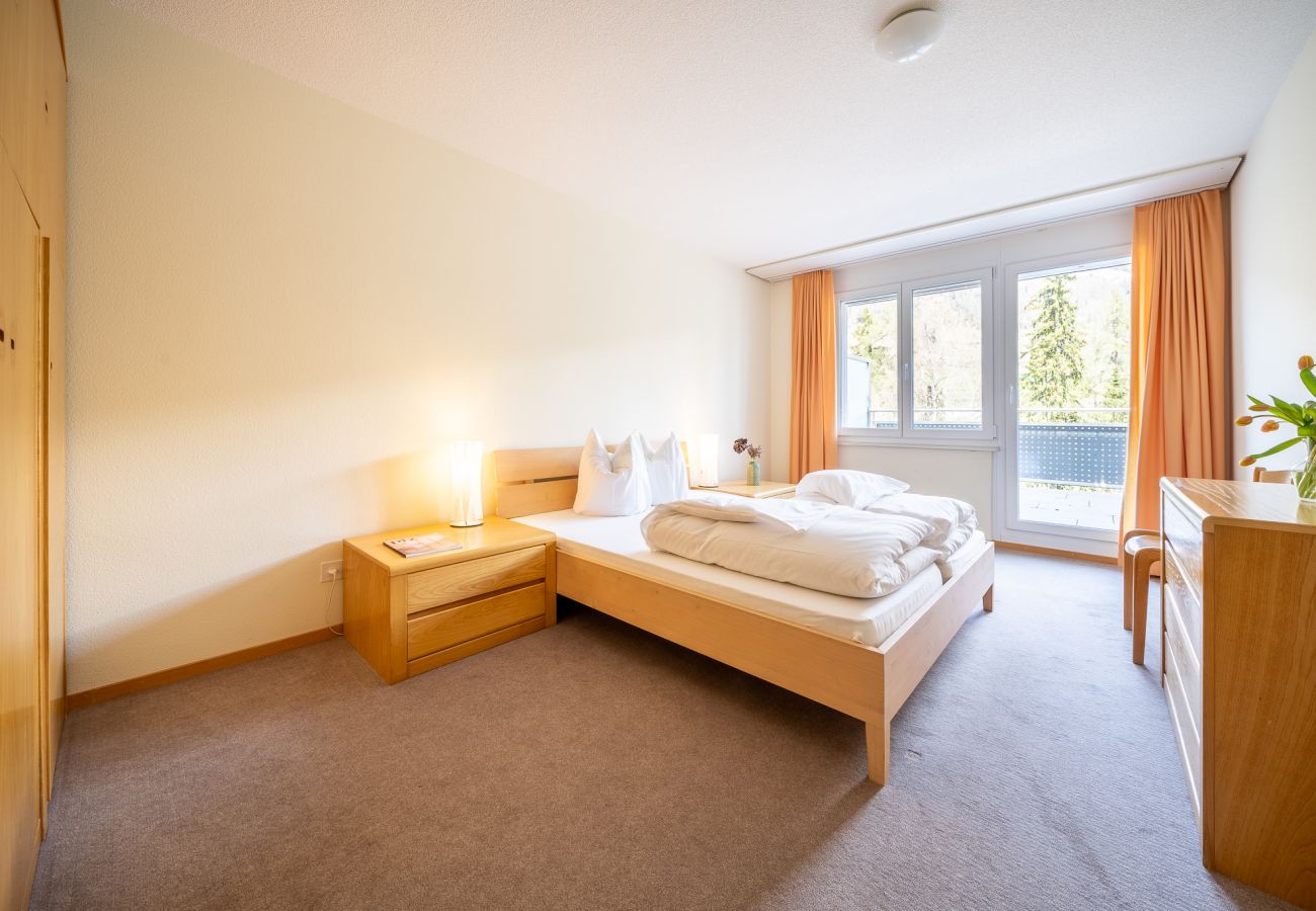 Ferienwohnung in Vulpera - PL202 lichtdurchflutete Wohnung mit grosser Terrasse mit Blick Richtung Scuol